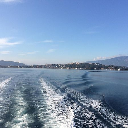 Отель Les Yachts De Porto Vecchio - Le Philae Экстерьер фото