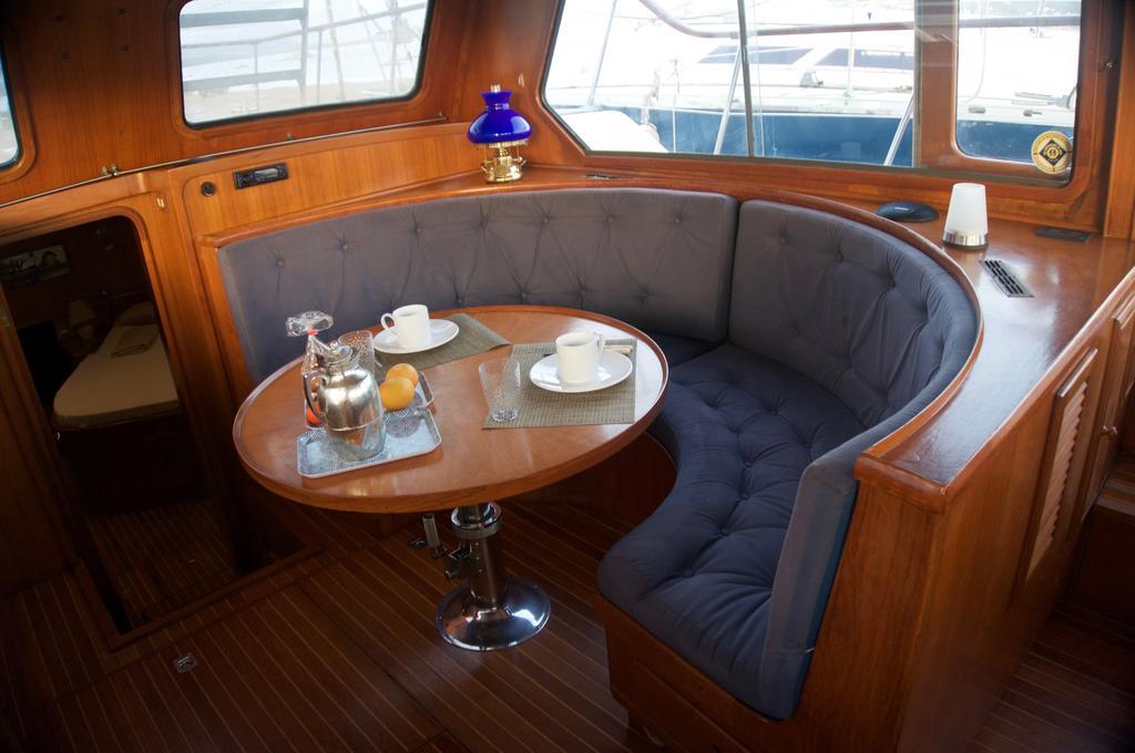 Отель Les Yachts De Porto Vecchio - Le Philae Экстерьер фото