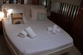 Отель Les Yachts De Porto Vecchio - Le Philae Экстерьер фото